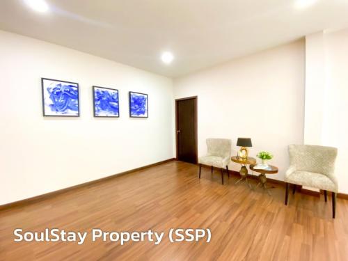 LINE_ALBUM_Modern Luxury 15.6 mb_240503_8