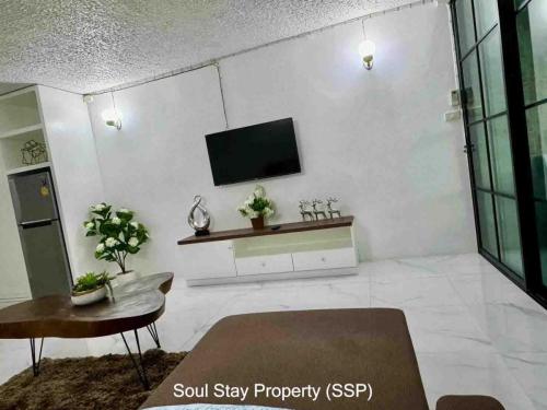 448527165 1452803389447733 2240683665358731622 n