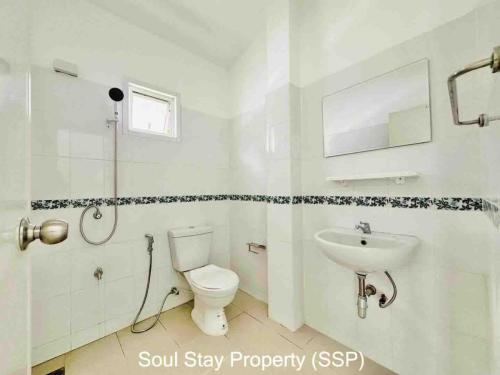 448545723 1152839839116841 8455221892510178665 n