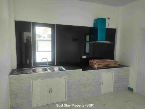 448760768 1013371096861906 1344448033708158291 n