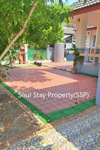 449602101 1439512966740384 221881997337204352 n